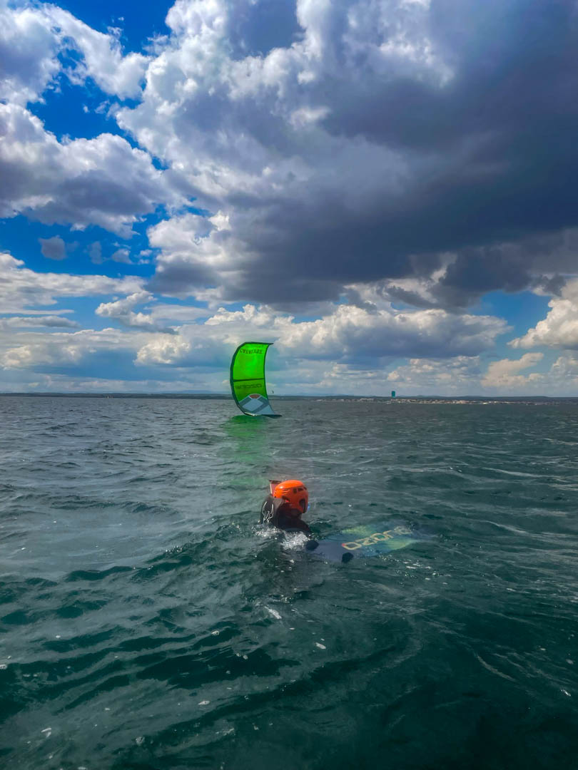 Nous vous proposons des cours de kite particulier à 1 personne.