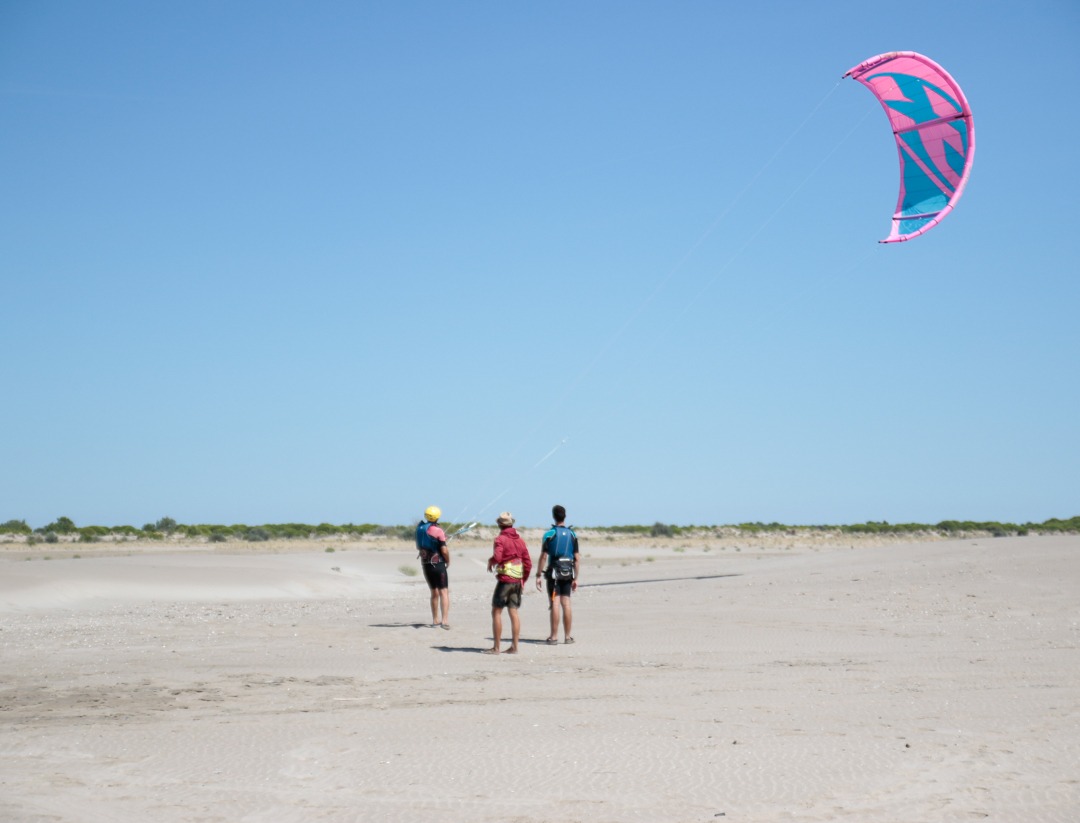 Nous vous proposons des cours thématiques de Kite plage.