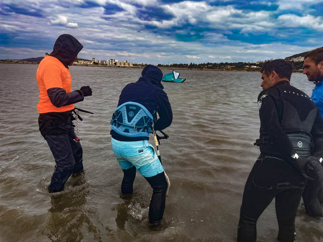 Nous vous proposons une prestation de kite sécurité.